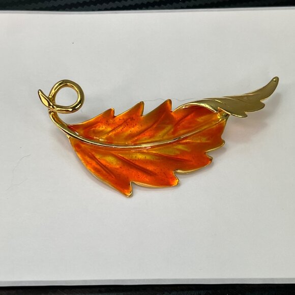 Vintage Graziano Leaf Brooch Pin Gold Tone Fall Leaf Design MCM Estate - Picture 1 of 7